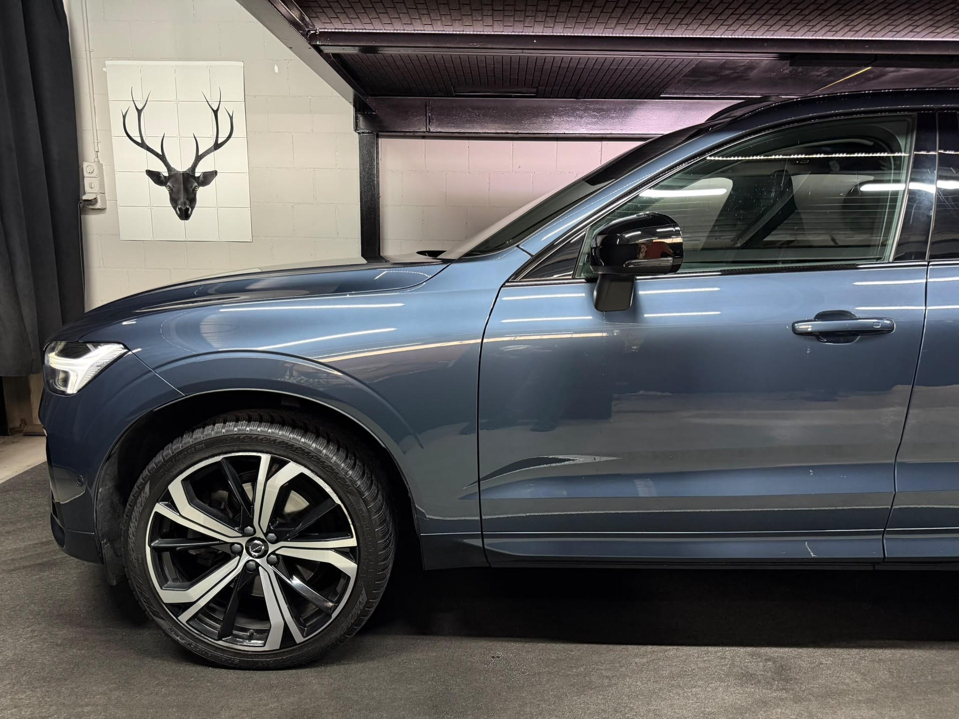 VOLVO XC60 B5 Diesel Mild Hybrid AWD Inscription Geartronic-image-6