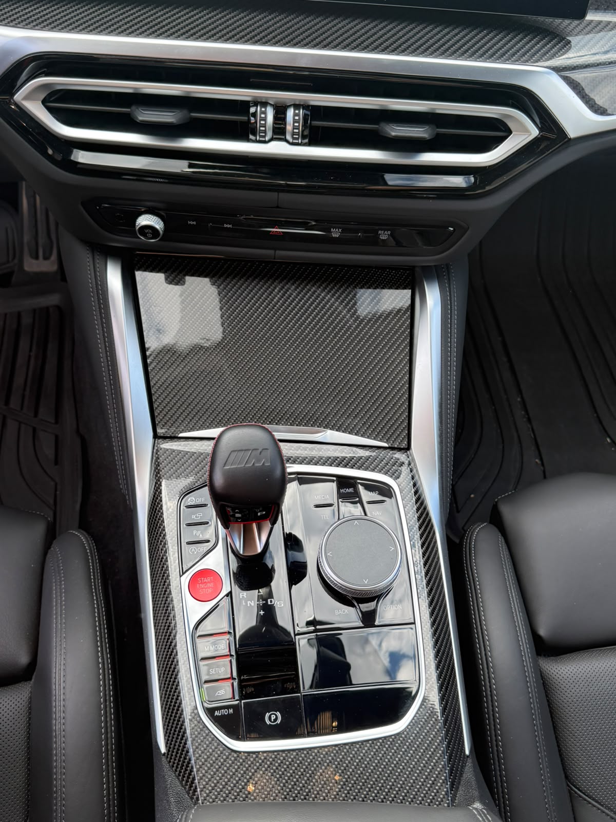 BMW M3 Touring xDrive Competition M-image-10