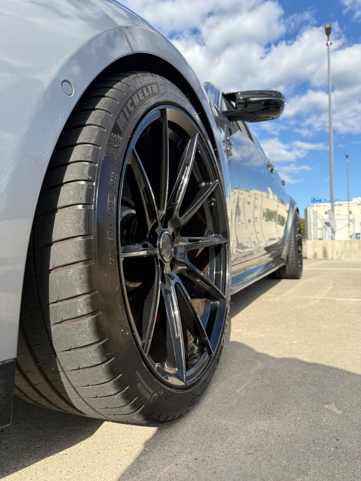 BMW M3 Touring xDrive Competition M-image-6