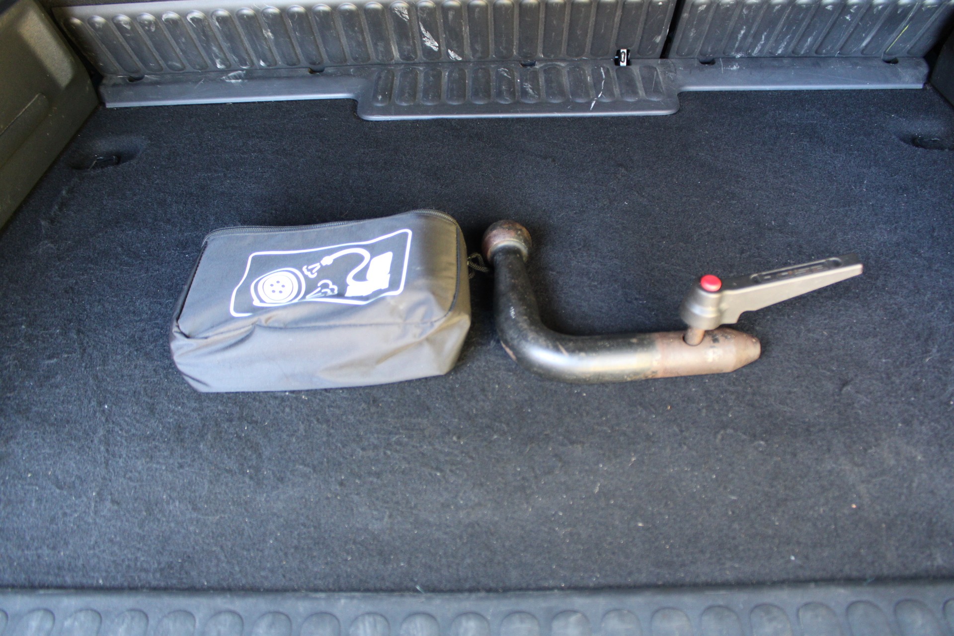 RENAULT Kangoo 1.6 16V Expression Automatic-image-16
