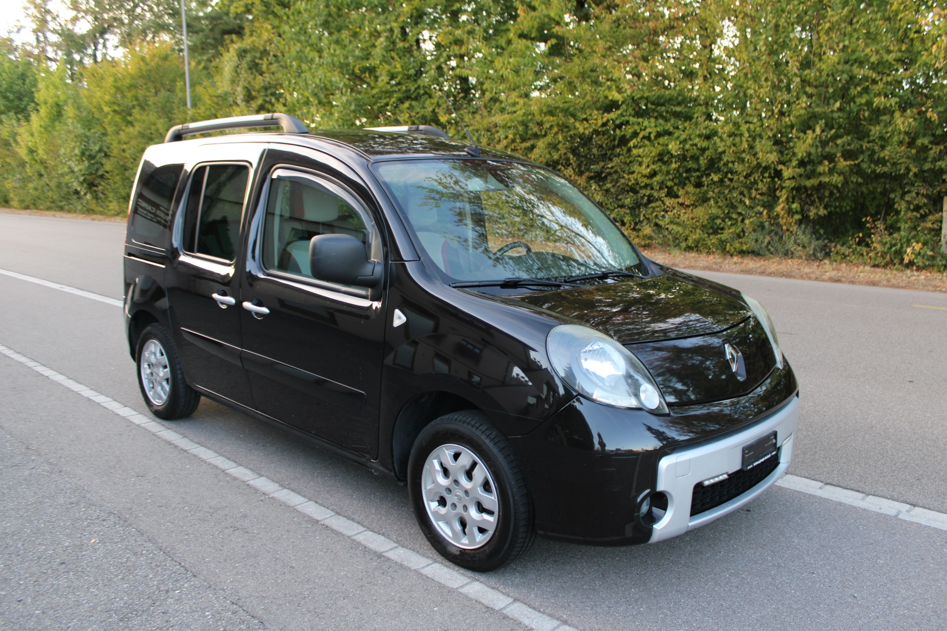 RENAULT Kangoo 1.6 16V Expression Automatic-image-2