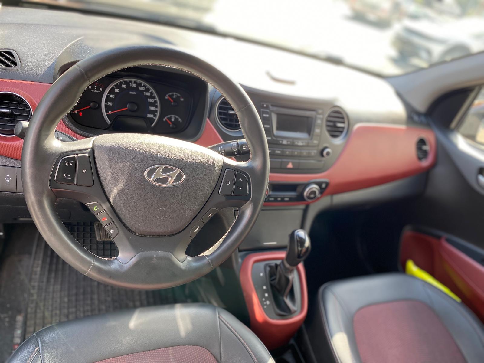 HYUNDAI i10 1.2 Vertex Automatic-image-9