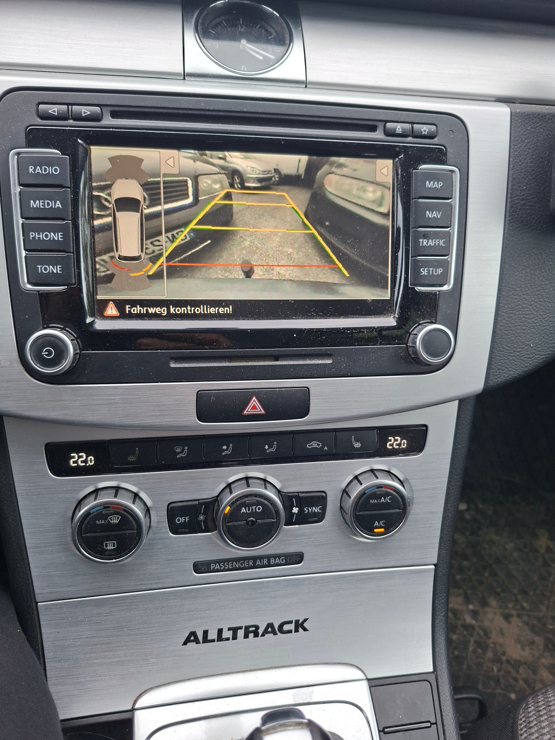 VW Passat Alltrack 2.0 TDI BMT 4Motion DSG-image-1