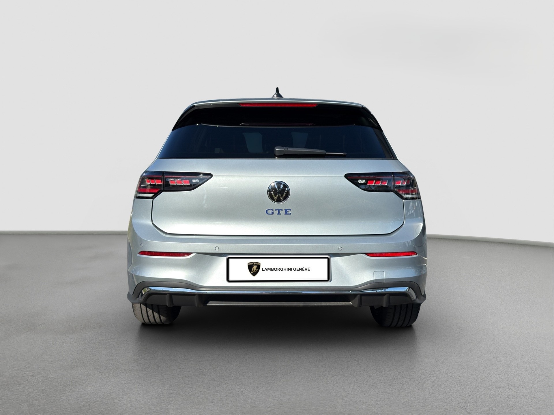 VW Golf 1.5 TSI PHEV GTE-image-3