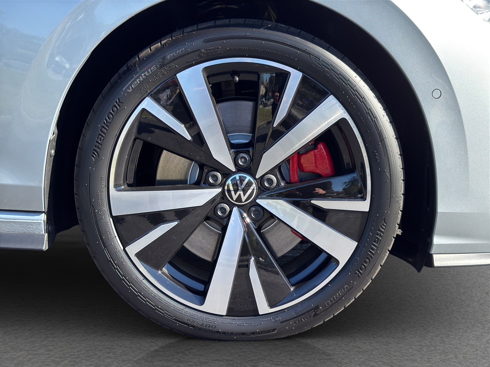VW Golf 1.5 TSI PHEV GTE-image-8