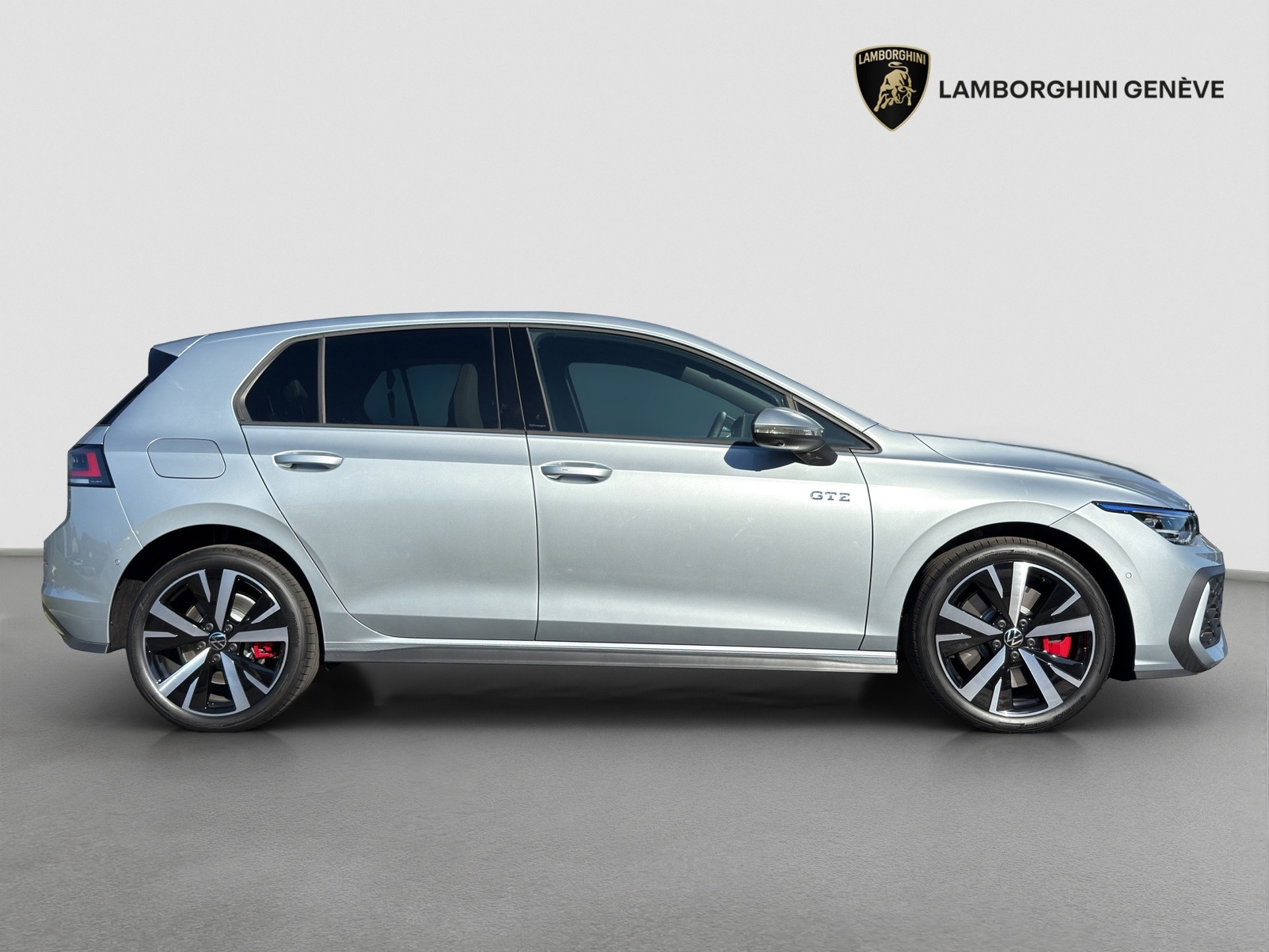 VW Golf 1.5 TSI PHEV GTE-image-1