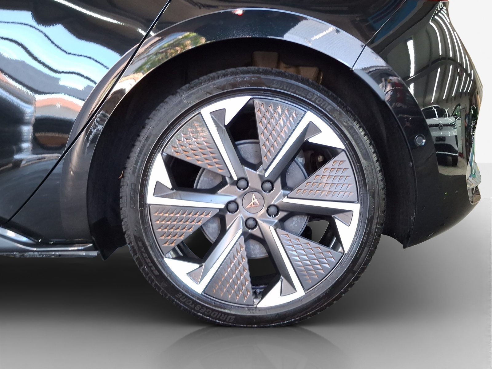 CUPRA Born 79 kWh e-Boost-image-13