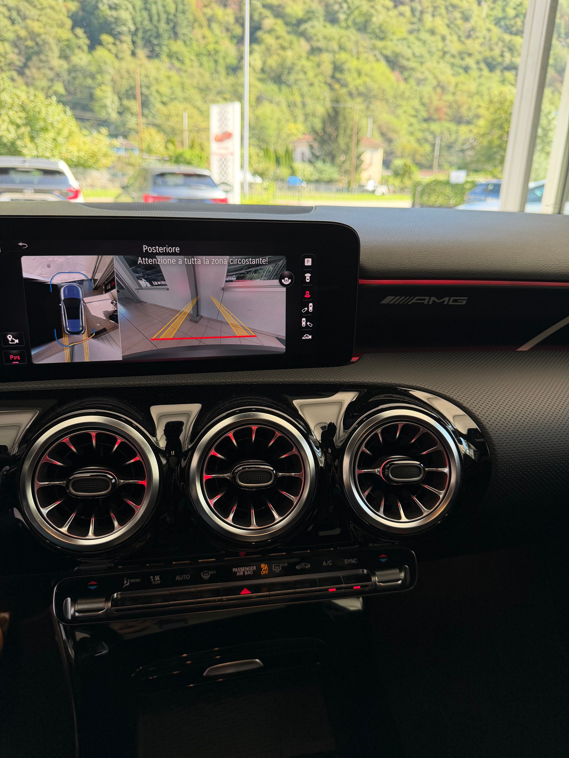 MERCEDES-BENZ A 45 S AMG 4Matic+ Speedshift-image-13