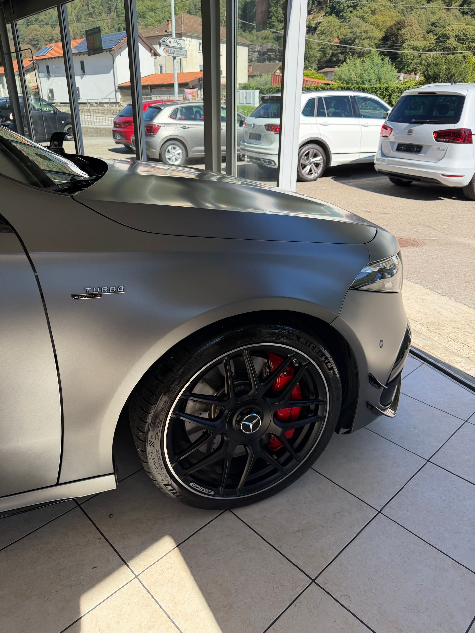 MERCEDES-BENZ A 45 S AMG 4Matic+ Speedshift-image-7