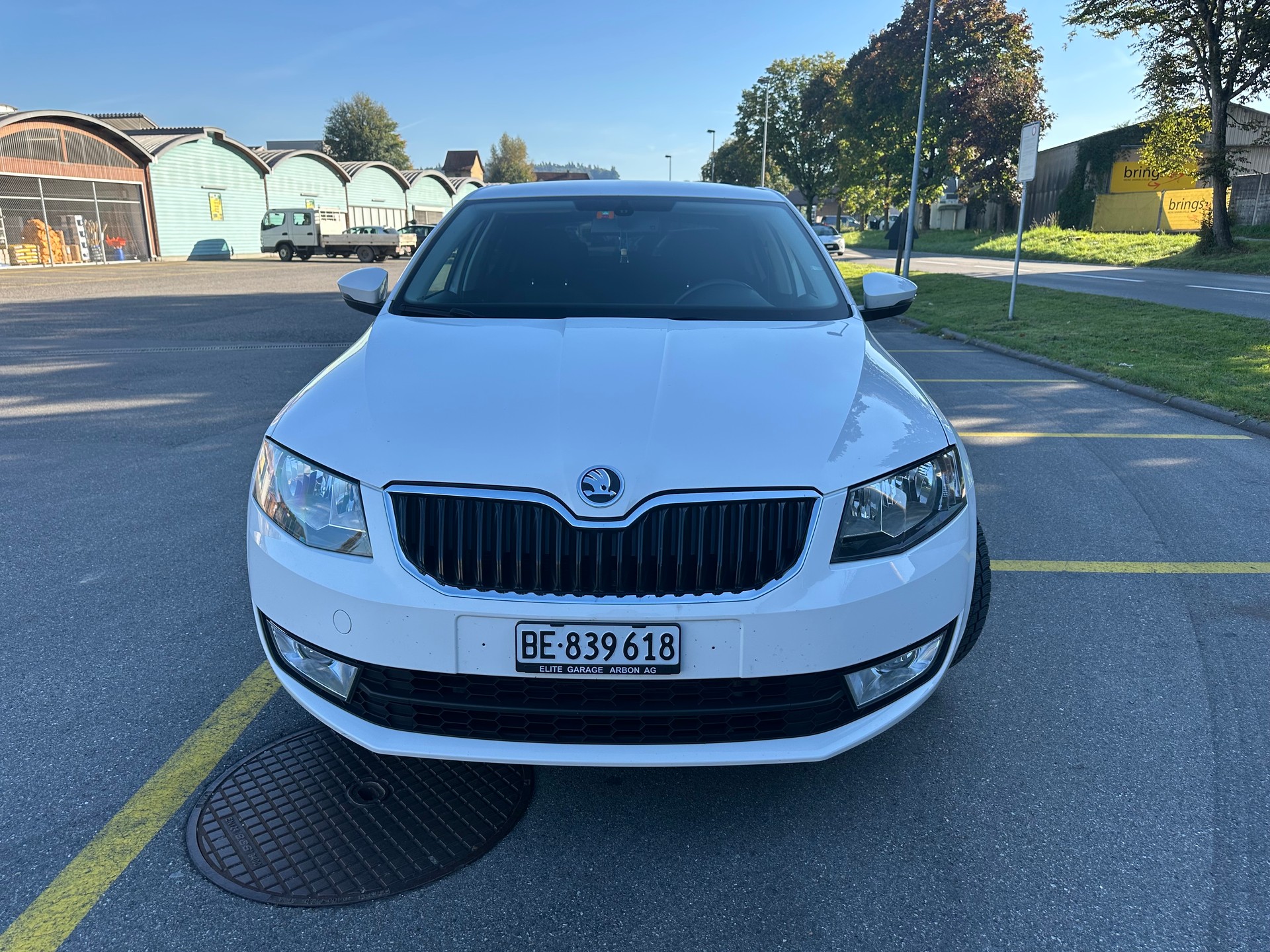 SKODA 1.4 TSI 140 Ambition-image-0