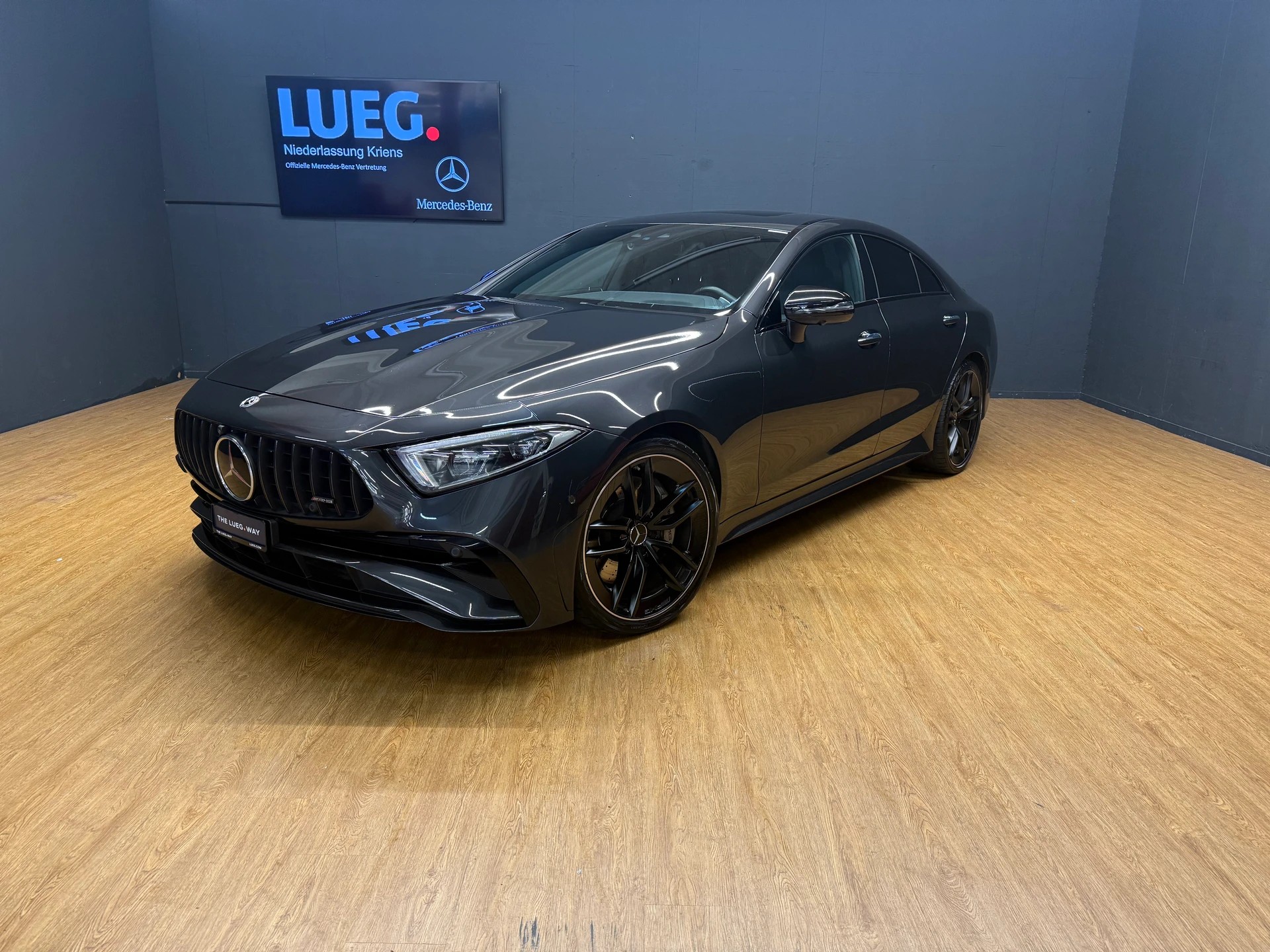 MERCEDES-BENZ CLS 53 4M+ AMG / DISTRONIC / 360 Grad Kamera-image-0