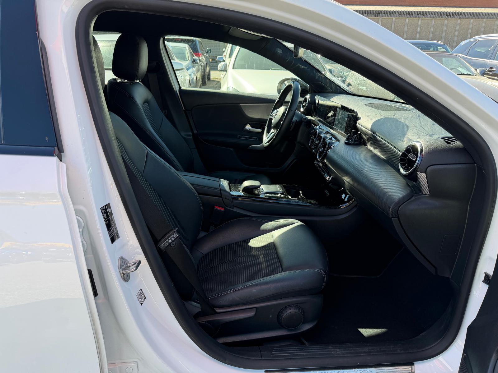 MERCEDES-BENZ A-Klasse W177 A 180 d Progressive-image-9