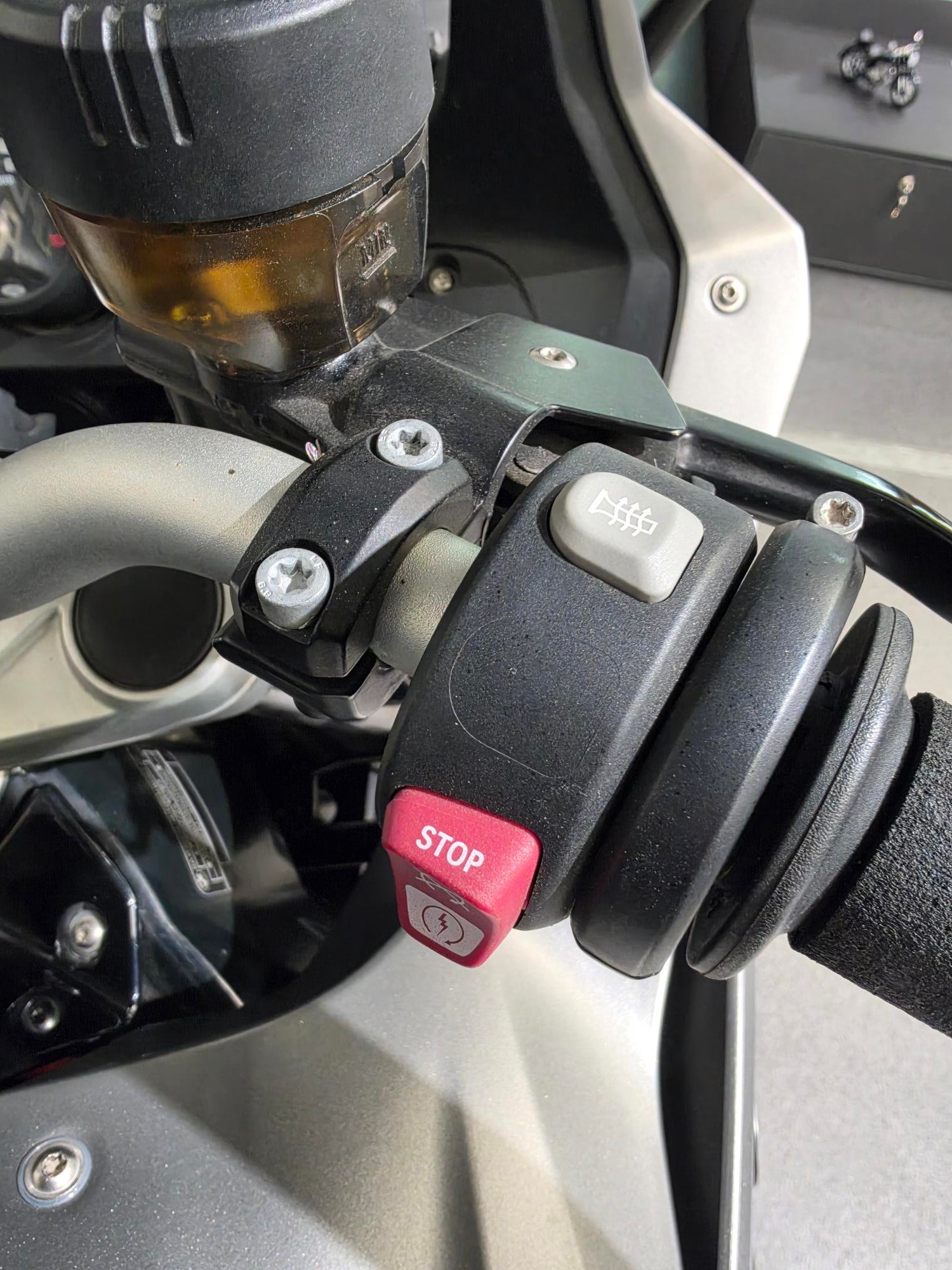 BMW F 800 GT-image-4