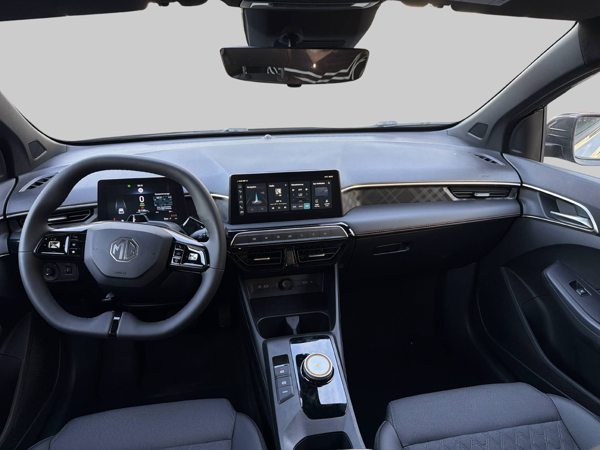 MG 3 1.5 Hybrid Luxury-image-5