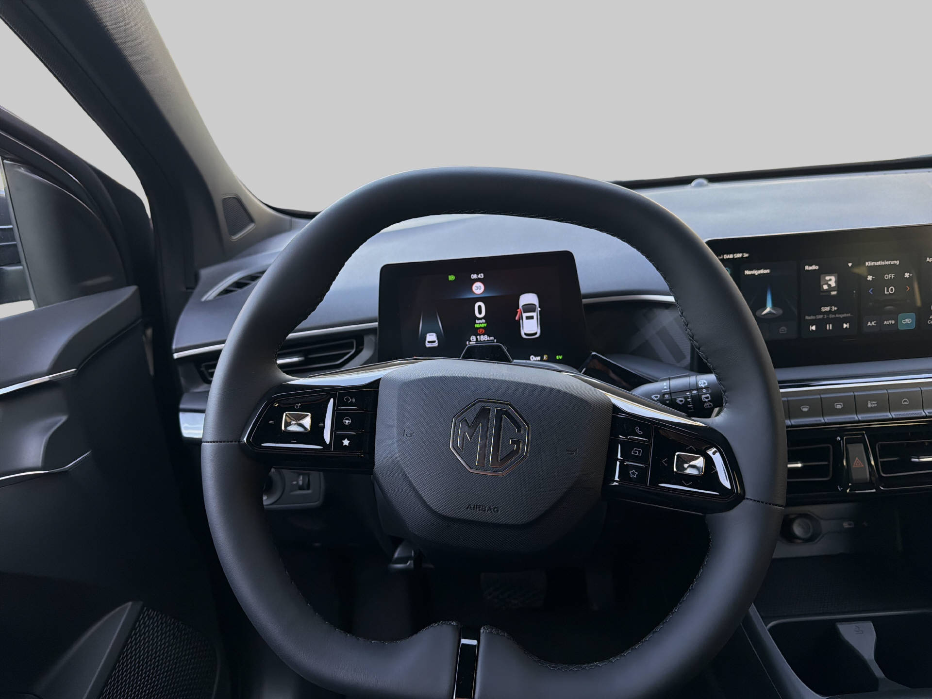 MG 3 1.5 Hybrid Luxury-image-6