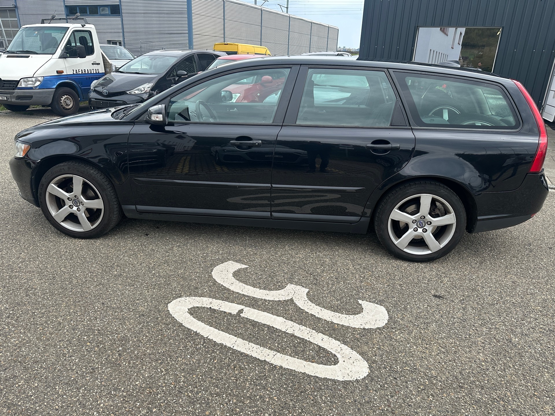 VOLVO V50 1.6D Summum-image-3