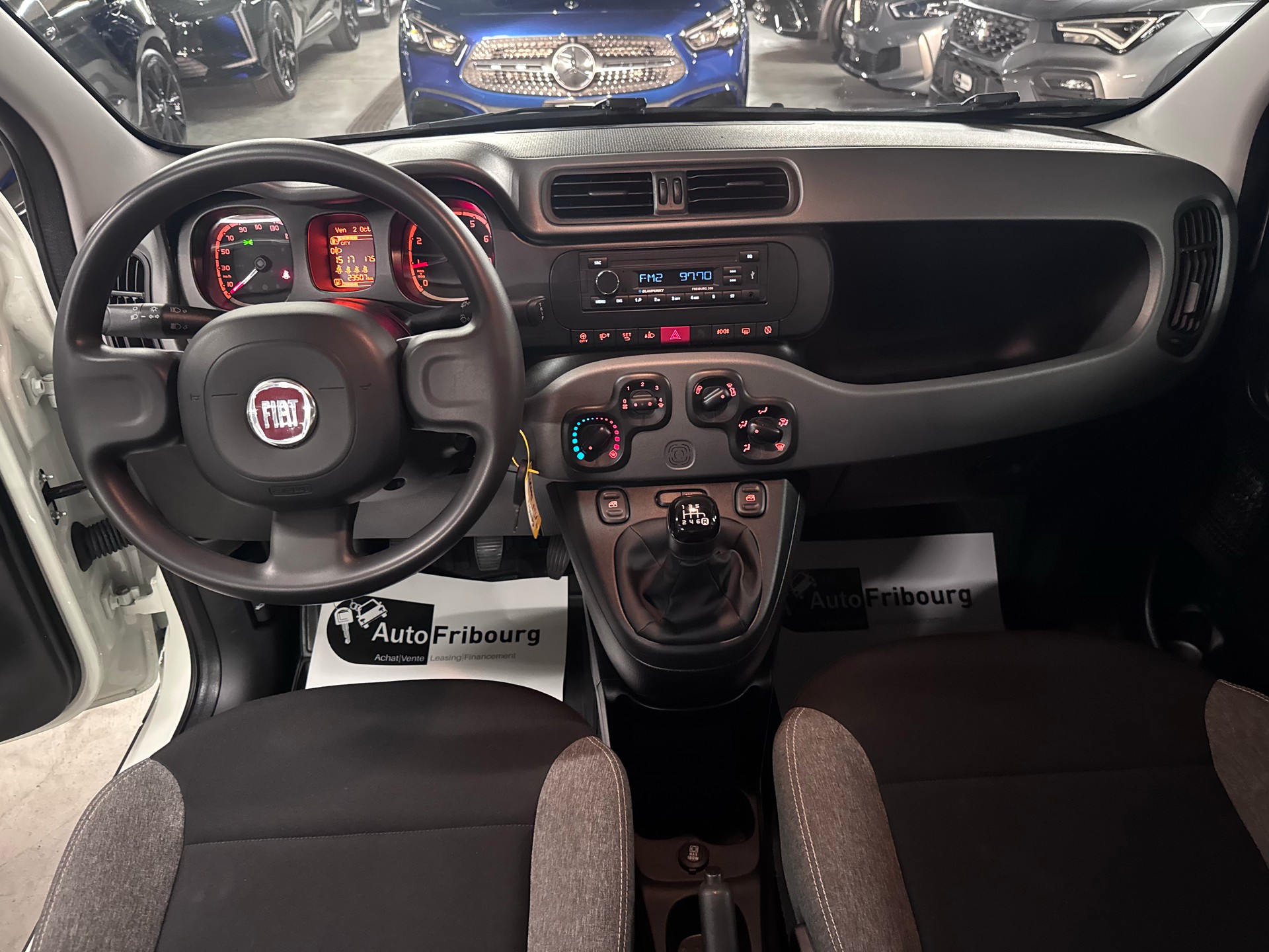 FIAT Panda 1.0 MHEV City Cross-image-6