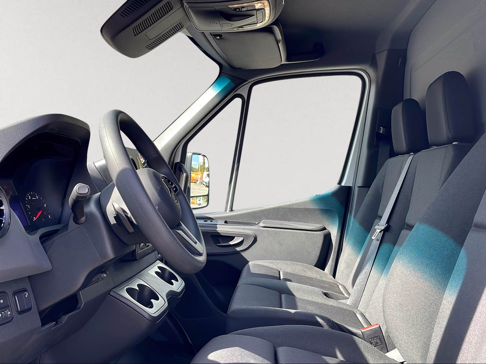 MERCEDES-BENZ Sprinter 517 CDI Lang 9G-TRONIC-image-4