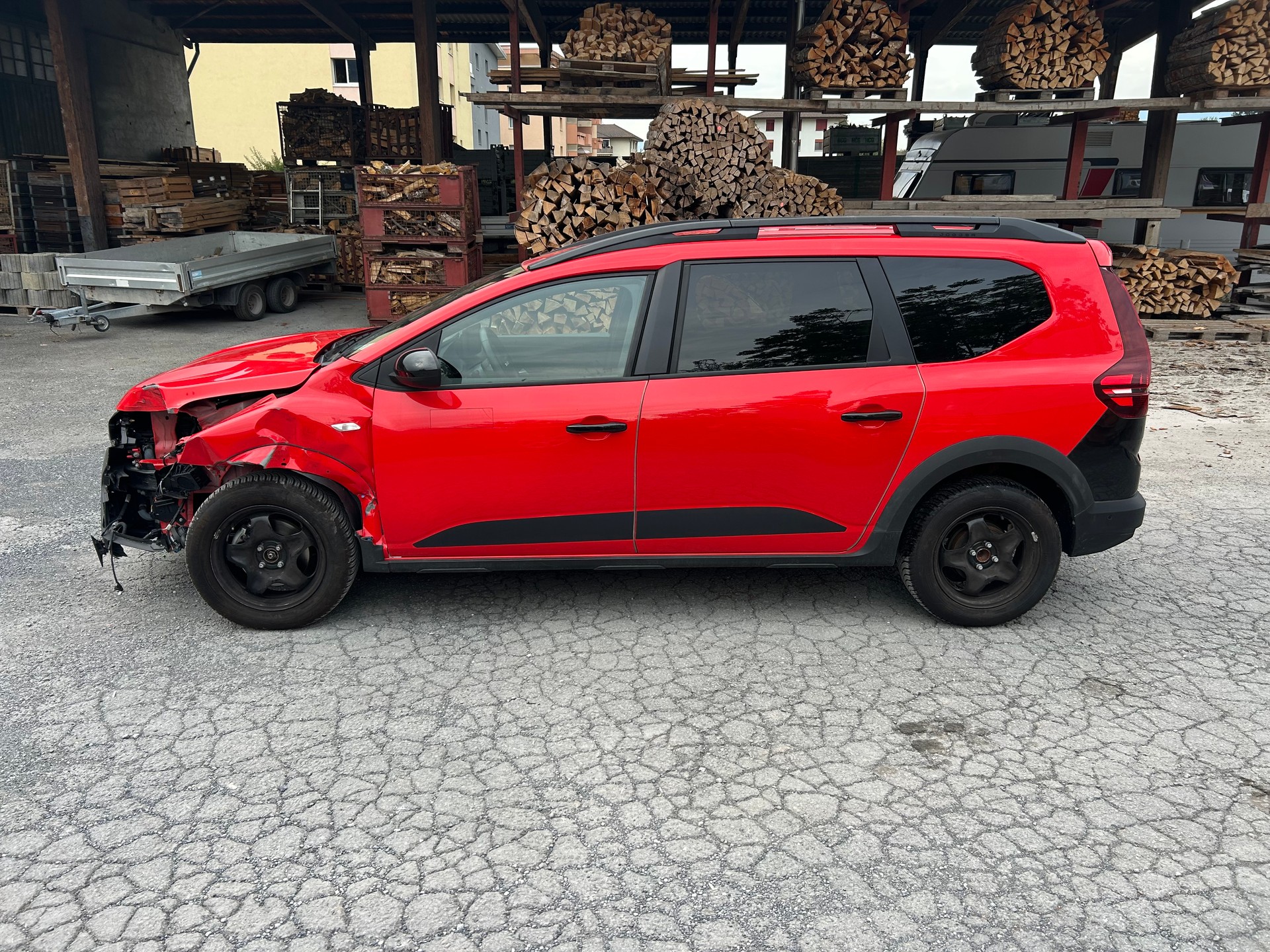 DACIA Jogger HEV 140 Extreme-image-3