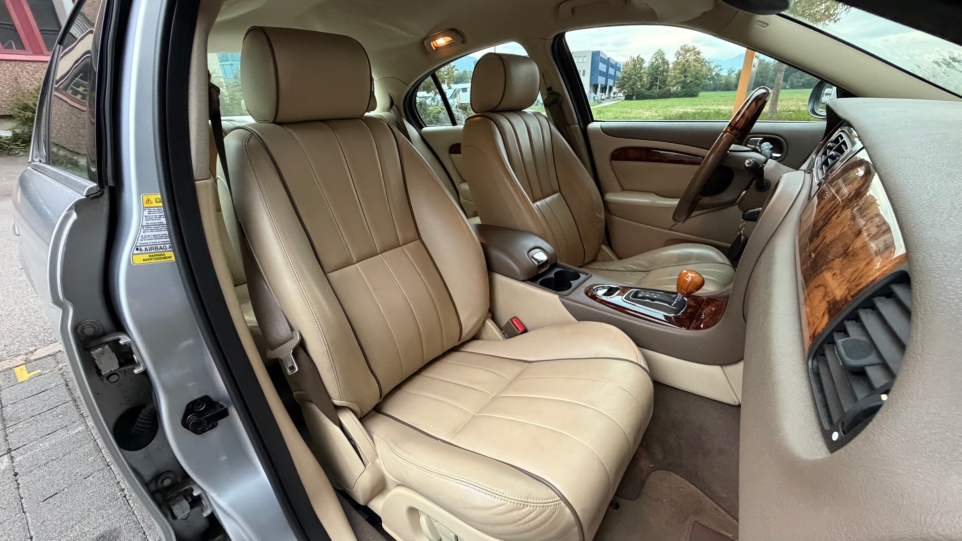 JAGUAR S-Type 2.7d V6 Executive-image-5