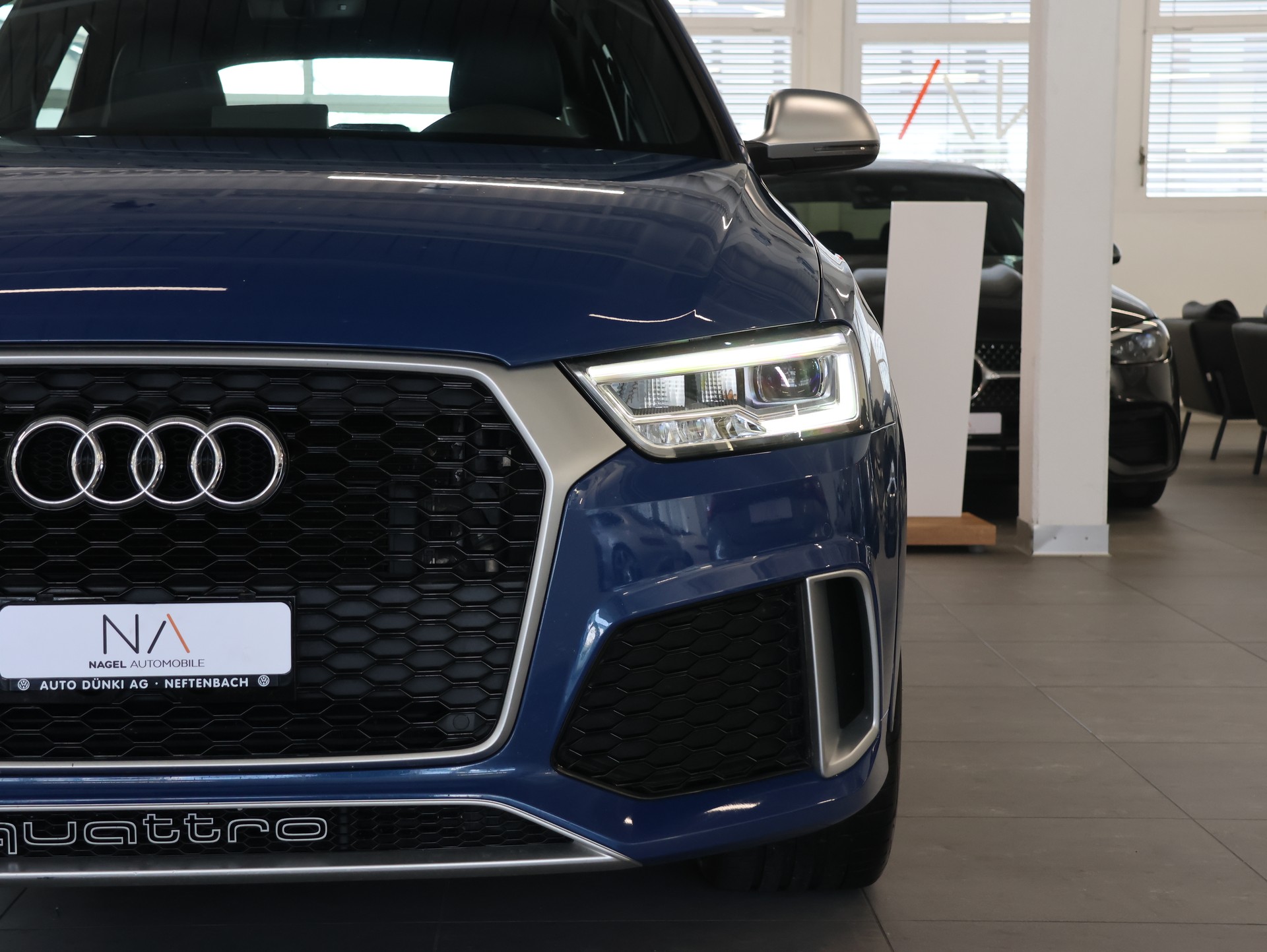 AUDI RS Q3 2.5 TFSI performance quattro S-tronic-image-8