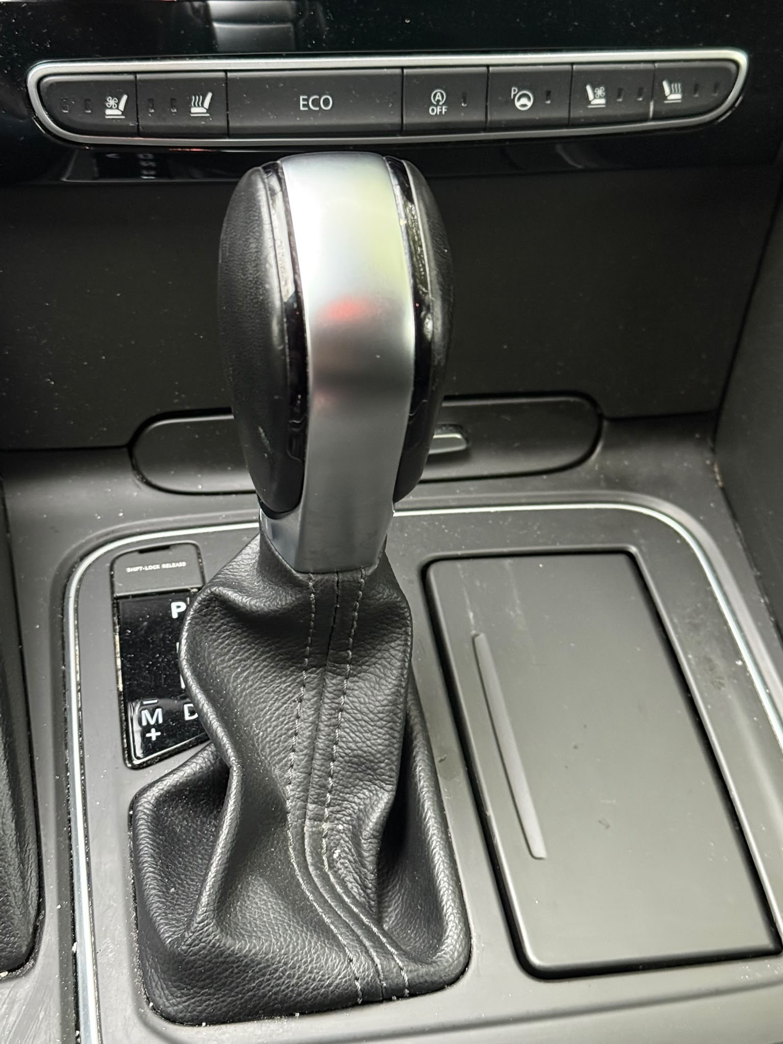 RENAULT Talisman Grandtour 1.6 dCi Initiale EDC-image-11