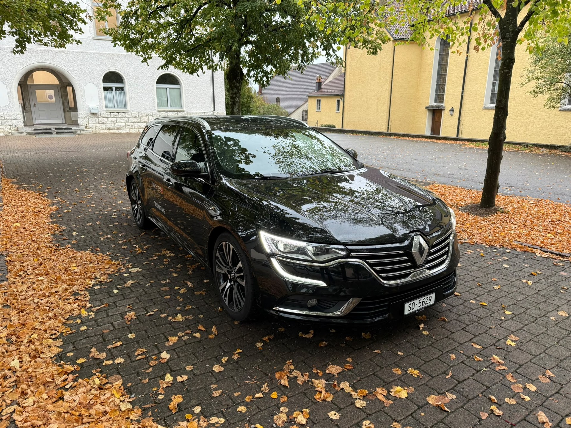 RENAULT Talisman Grandtour 1.6 dCi Initiale EDC-image-1