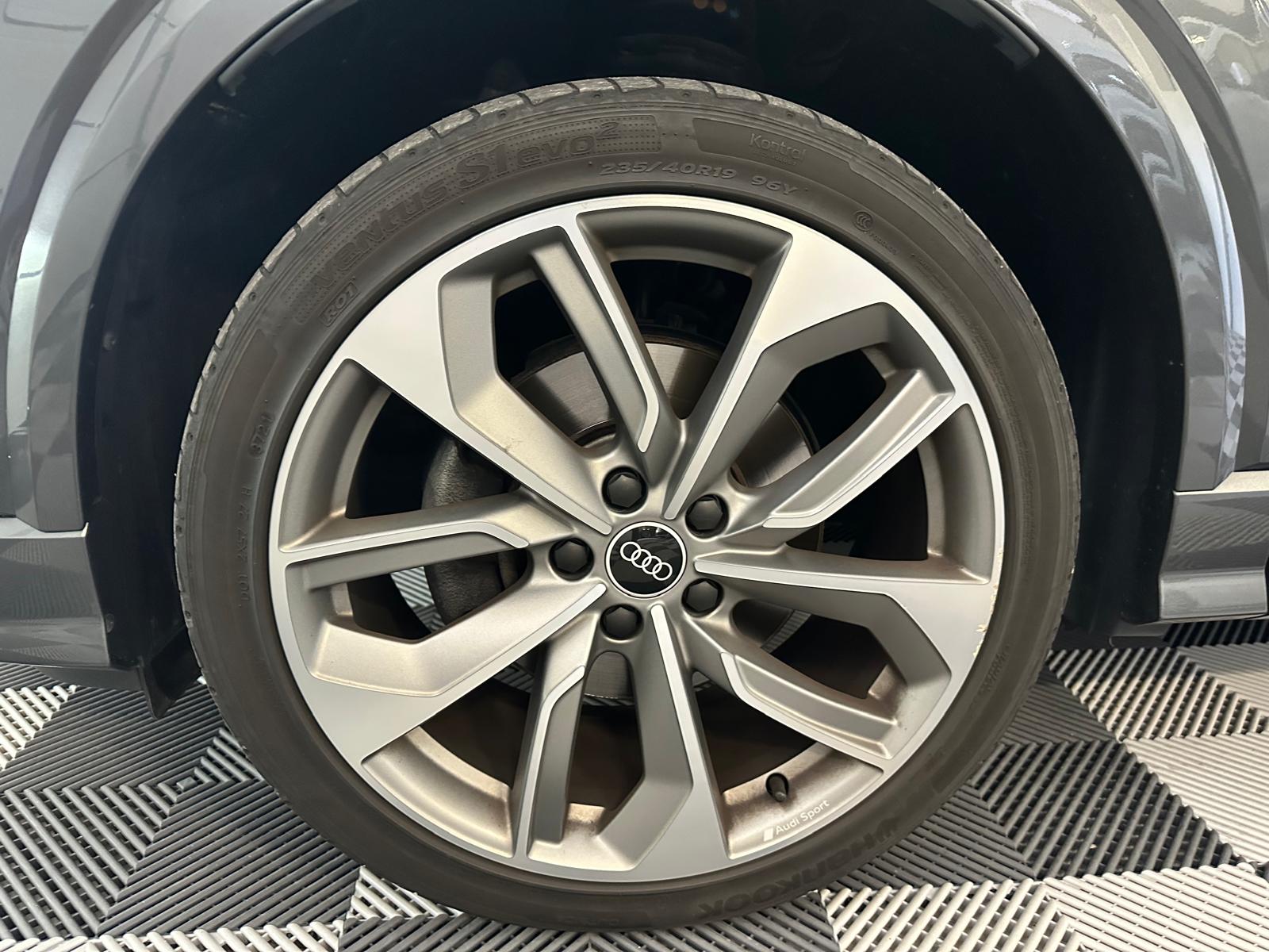 AUDI Q2 35 TFSI S line S-tronic-image-30
