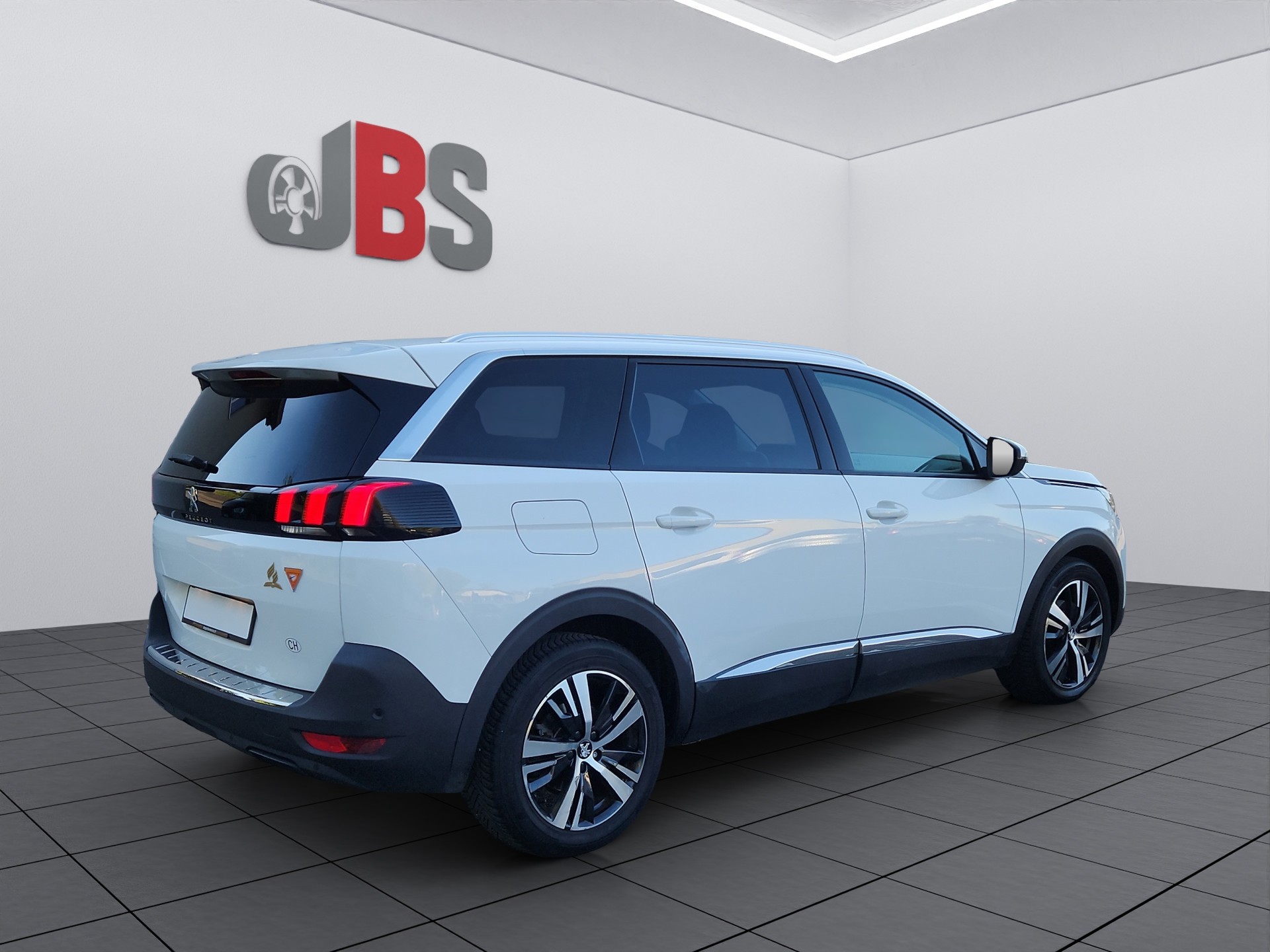 PEUGEOT 5008 1.5 BlueHDi Allure EAT-image-4