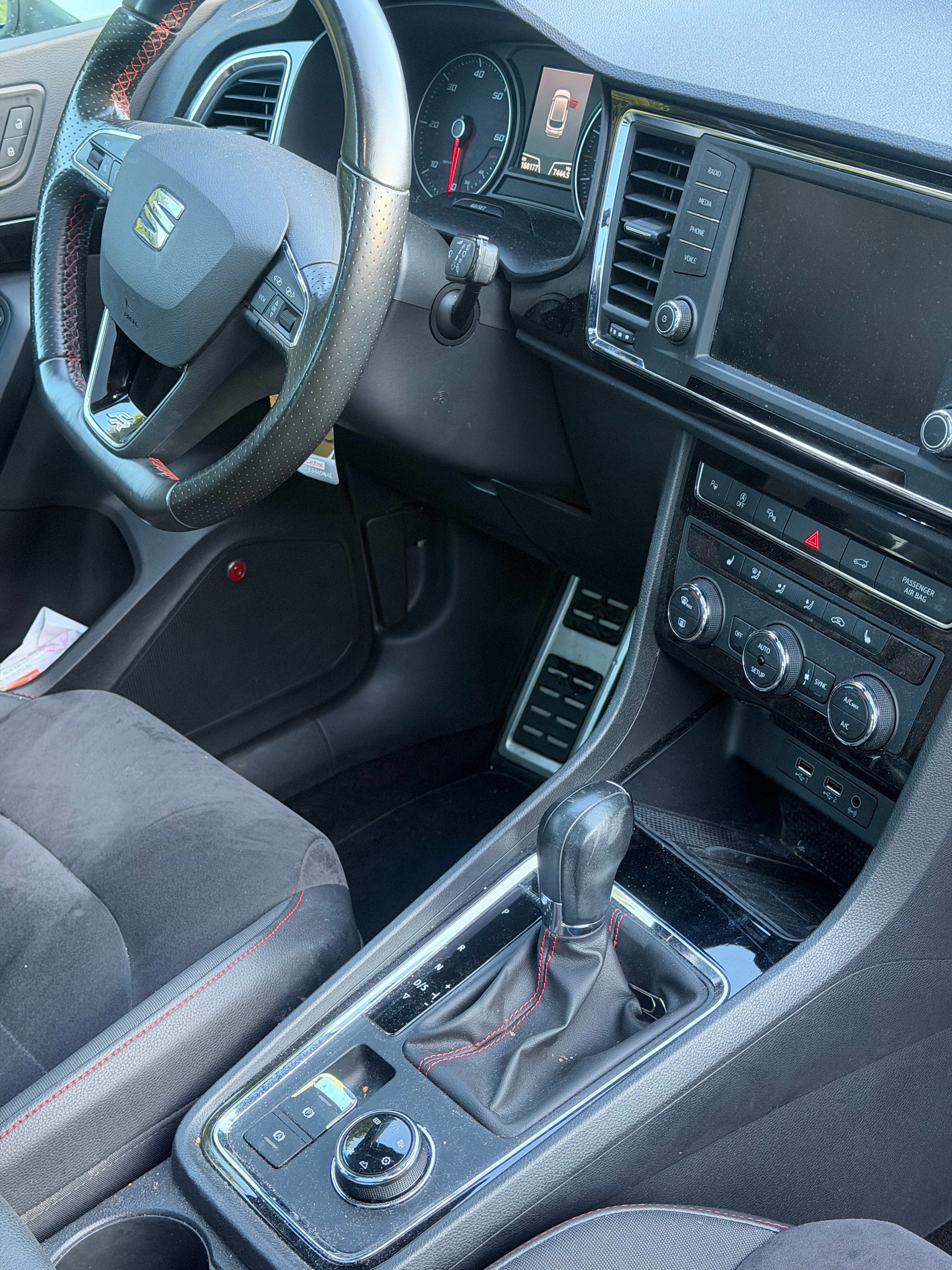 SEAT Ateca 2.0 TDI CR FR 4Drive DSG-image-8