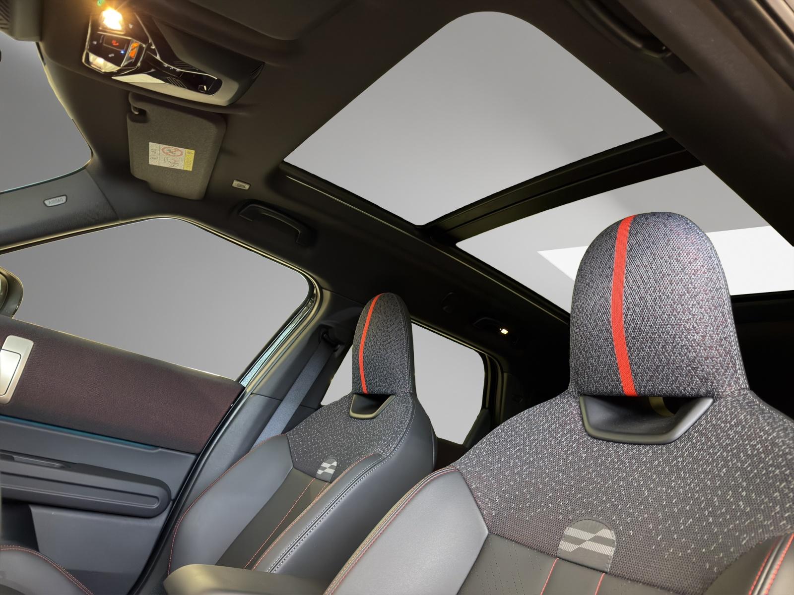 MINI Countryman SE John Cooper Works-image-23