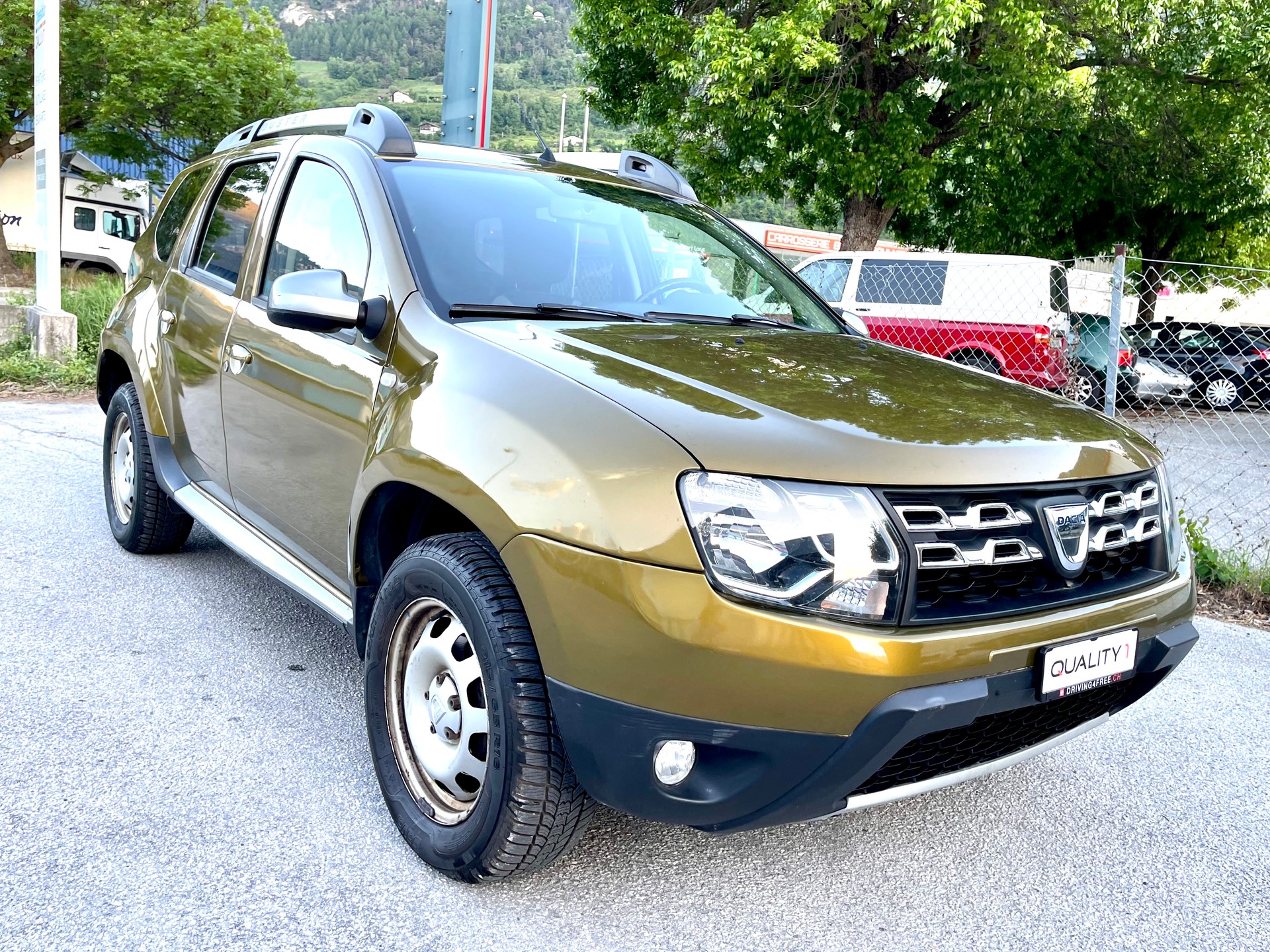 DACIA Duster 1.5 dCi Celebration 4x4-image-19