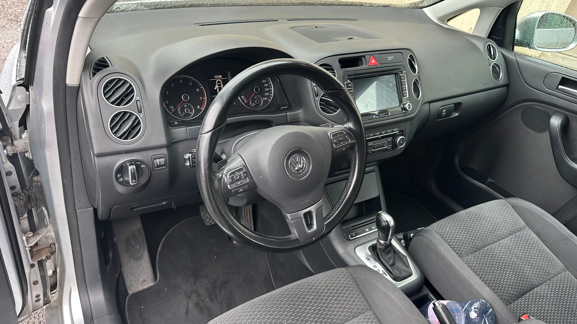 VW Golf Plus 1.4 TSI Comfortline DSG-image-13