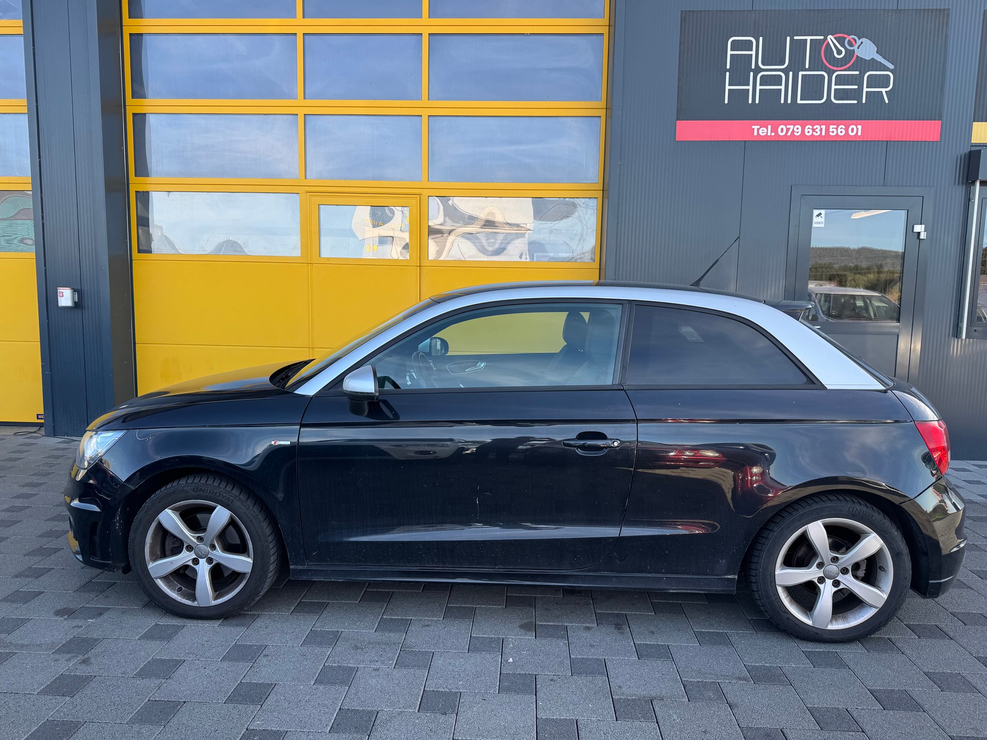 AUDI A1 1.4 TFSI Attraction-image-7