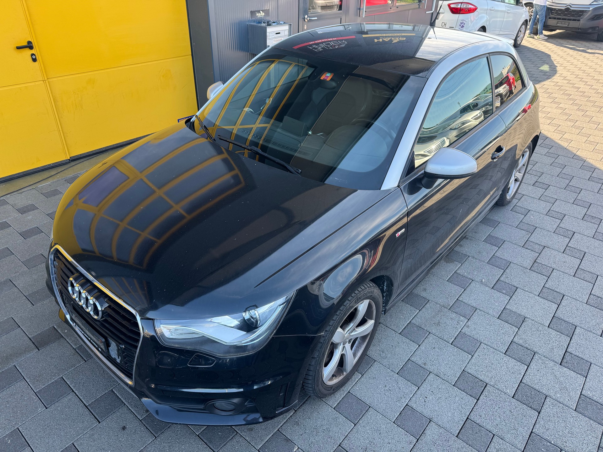 AUDI A1 1.4 TFSI Attraction-image-8