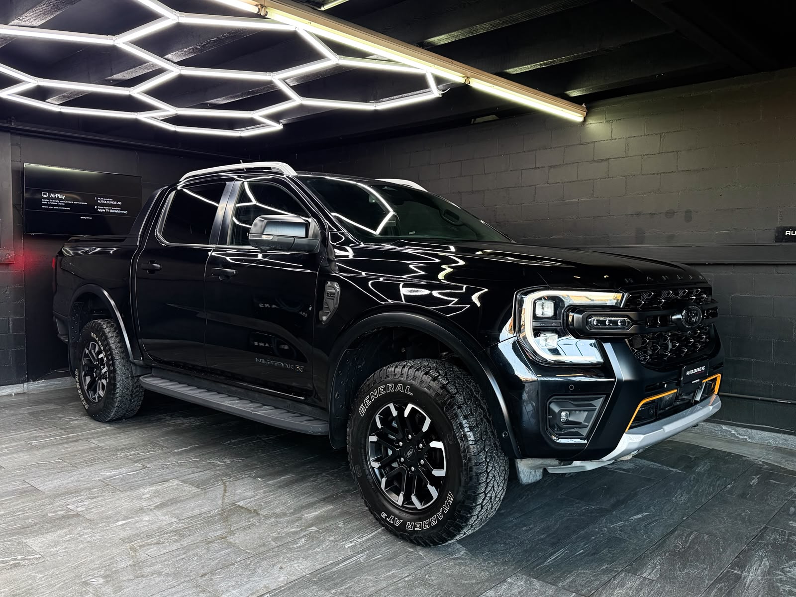 FORD Ranger Wildtrak X 2.0 Eco Blue e-4WD Automat-image-1