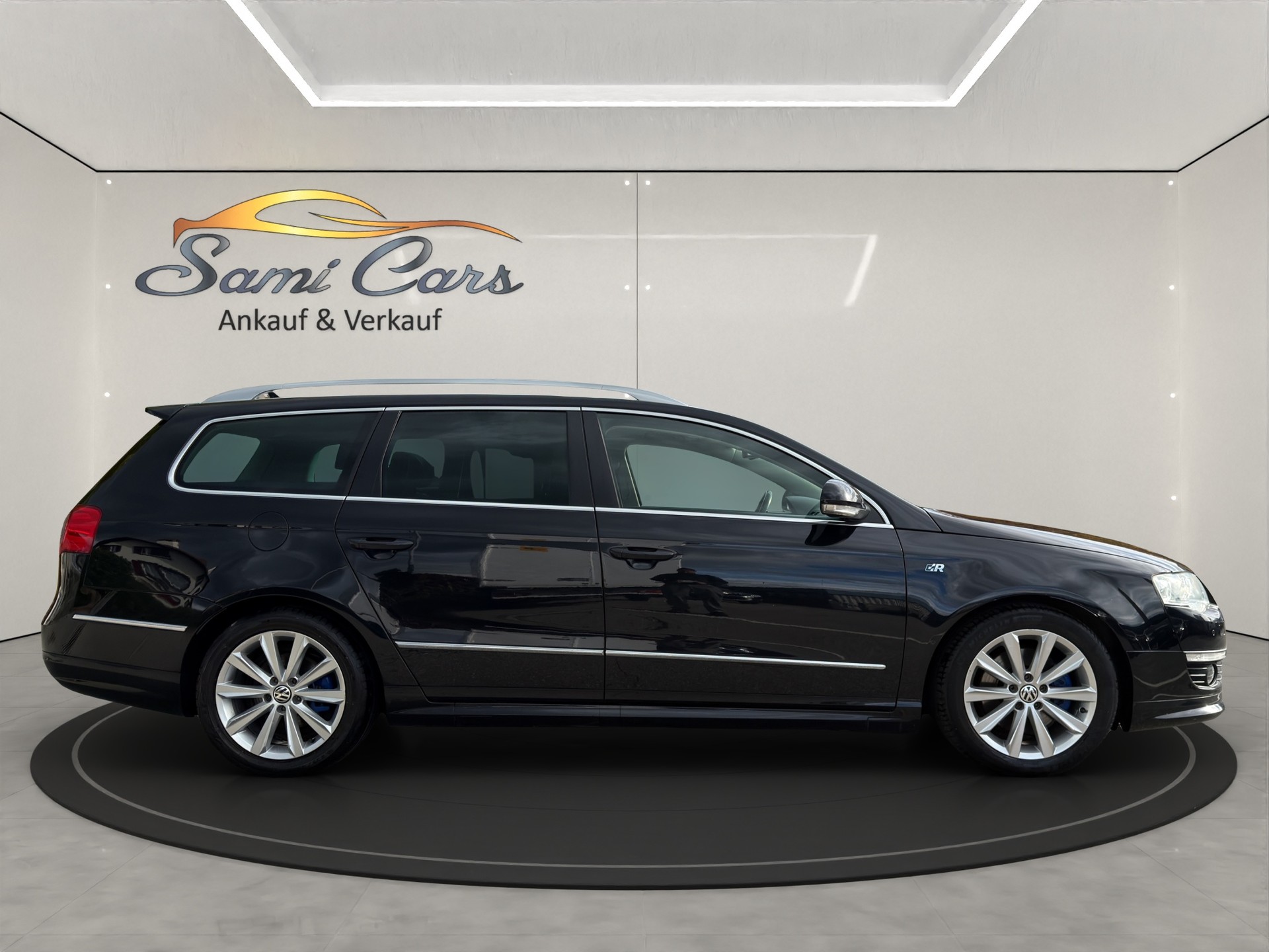 VW Passat Variant 2.0T FSI DSG R Line-image-5