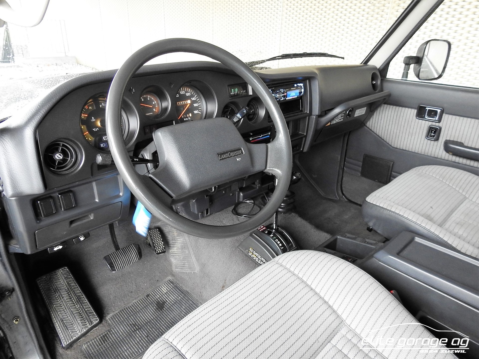 TOYOTA Land Cruiser FJ 62 LG-PNEW Station G-image-8