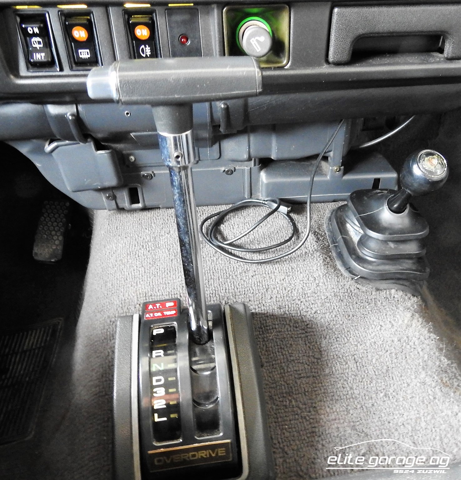 TOYOTA Land Cruiser FJ 62 LG-PNEW Station G-image-10