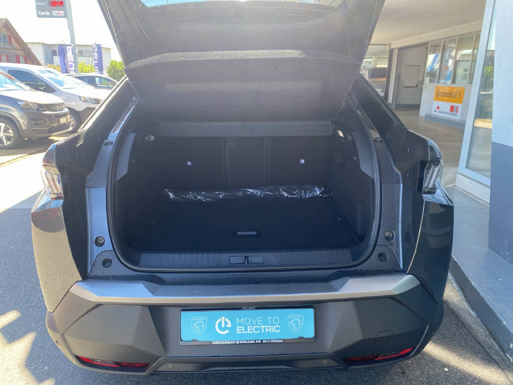 PEUGEOT 3008 e-Allure-image-8