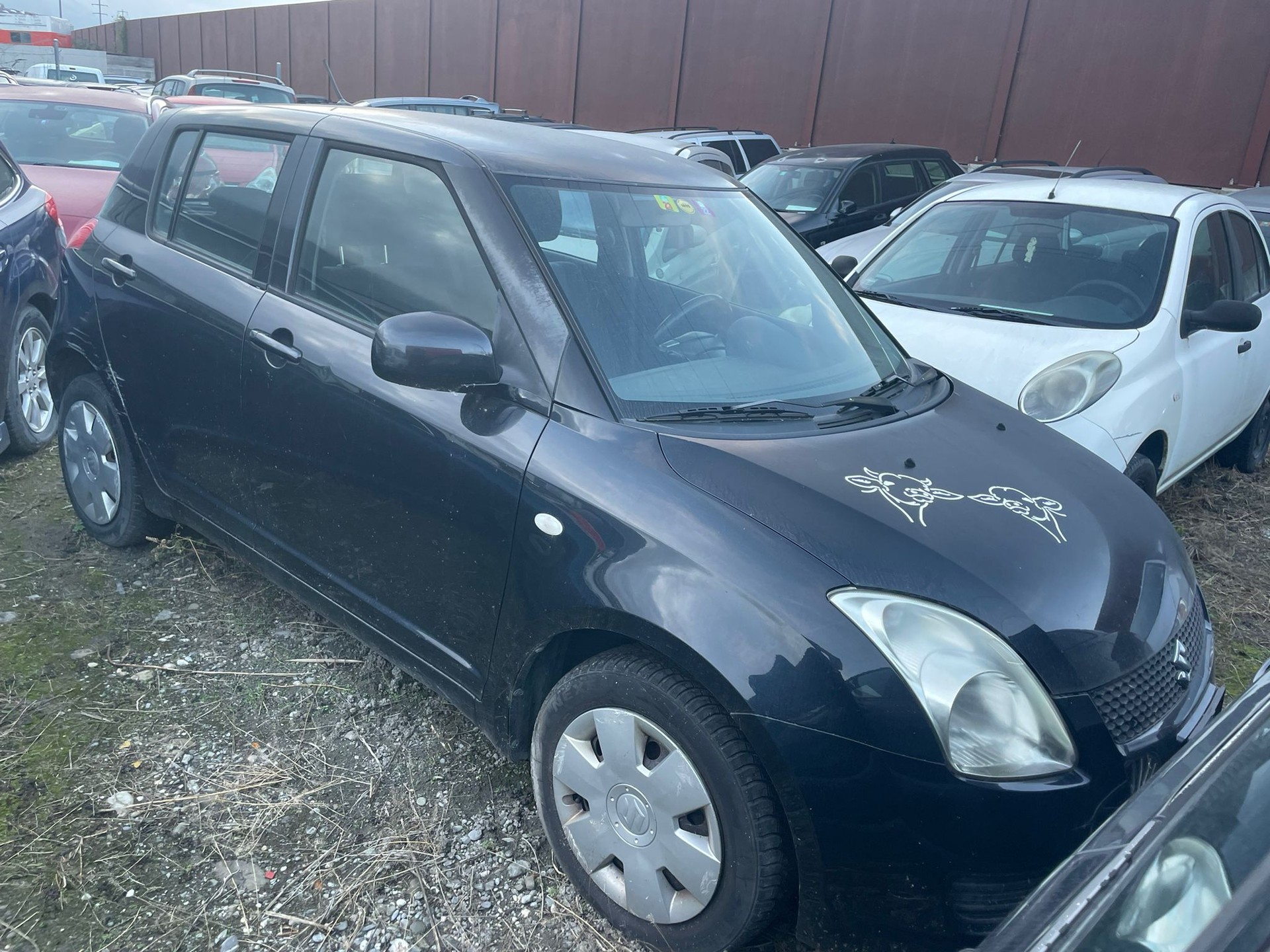 SUZUKI Swift 1.3i 16V GL 4x4-image-7