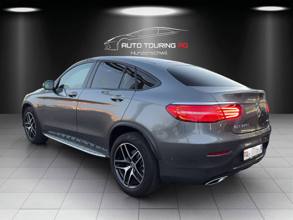 MERCEDES-BENZ GLC 250 d AMG Line 4m Coupé-image-4