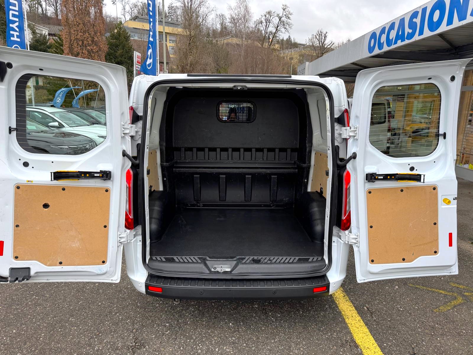 FORD Transit Cust 300 L1 Trend-image-14