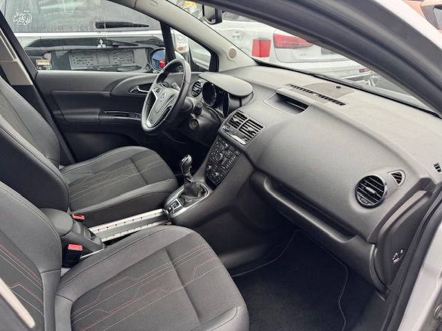 OPEL Meriva 1.4 Turbo Anniversary Edition-image-8