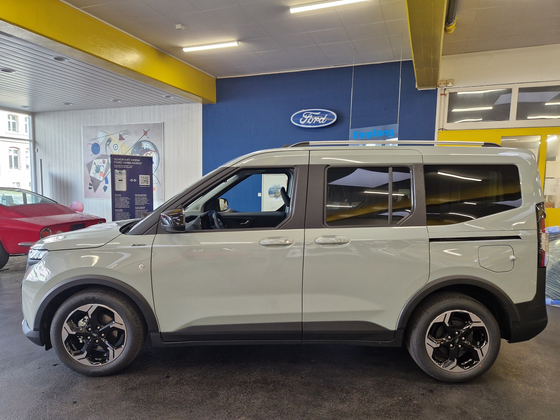 FORD Tourneo Courier 1.0 EcoBoost Active Automat-image-1