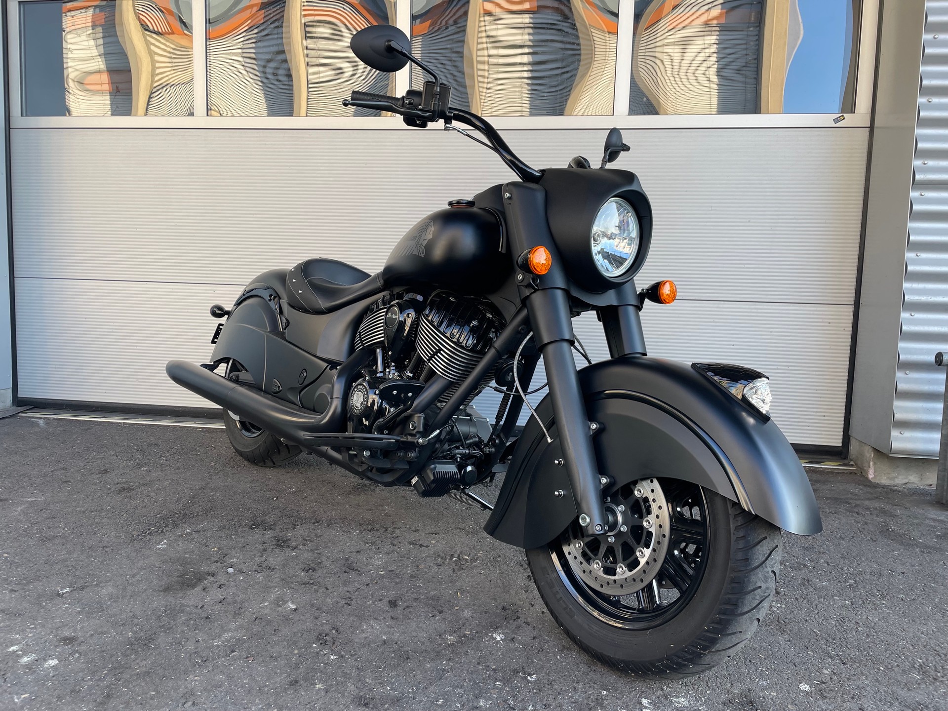 INDIAN Chief Dark Horse-image-3
