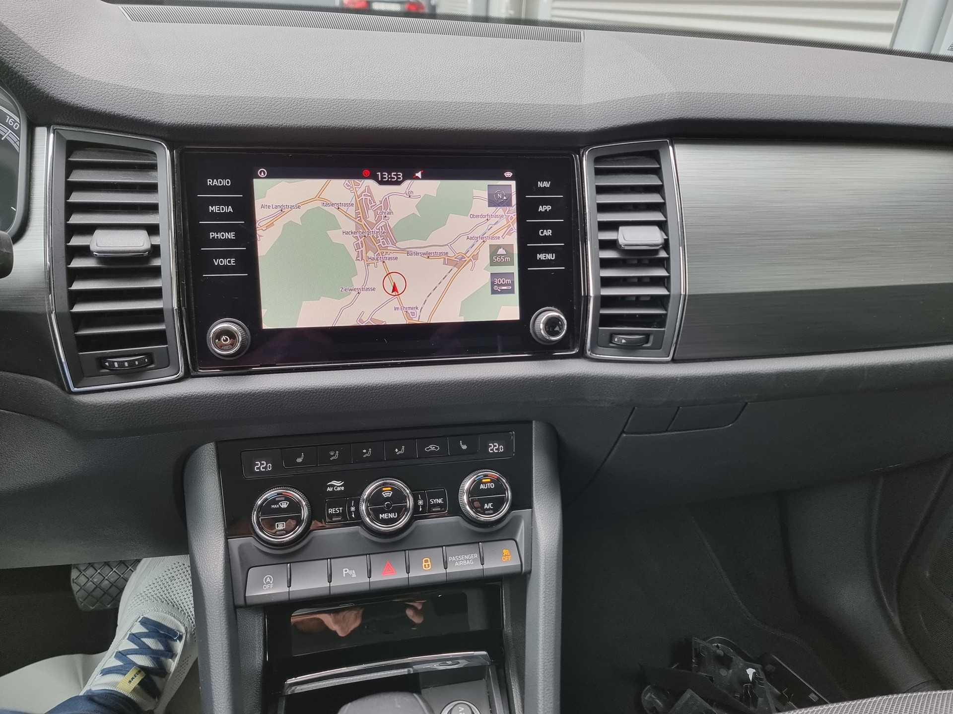 SKODA Kodiaq 2.0 TDI CR Ambition 4x4 DSG-image-4