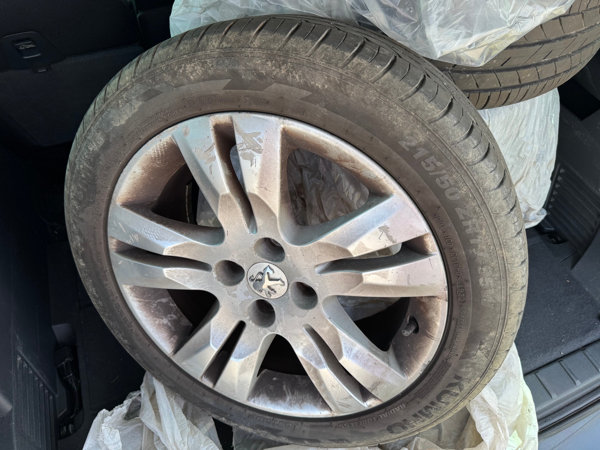 PEUGEOT 5008 1.6 16V T Sport Pack-image-8