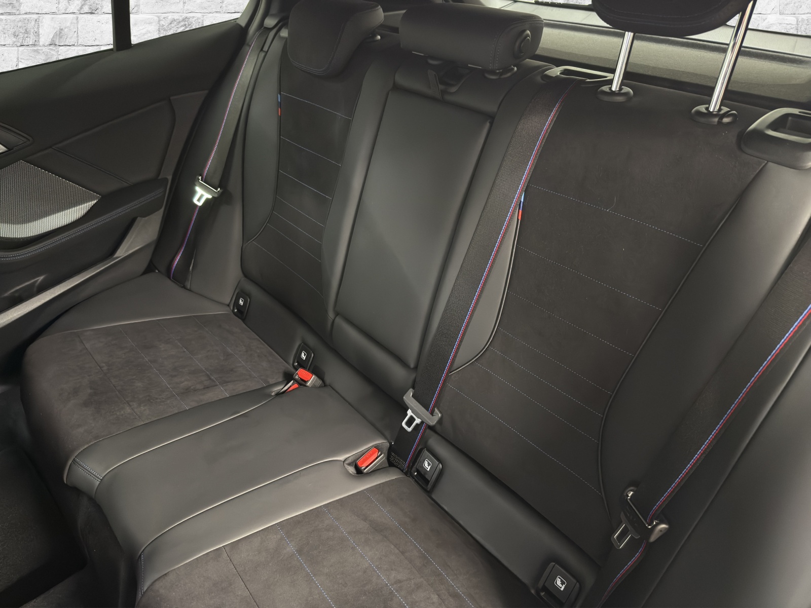 BMW 120d M Sport Pro-image-12