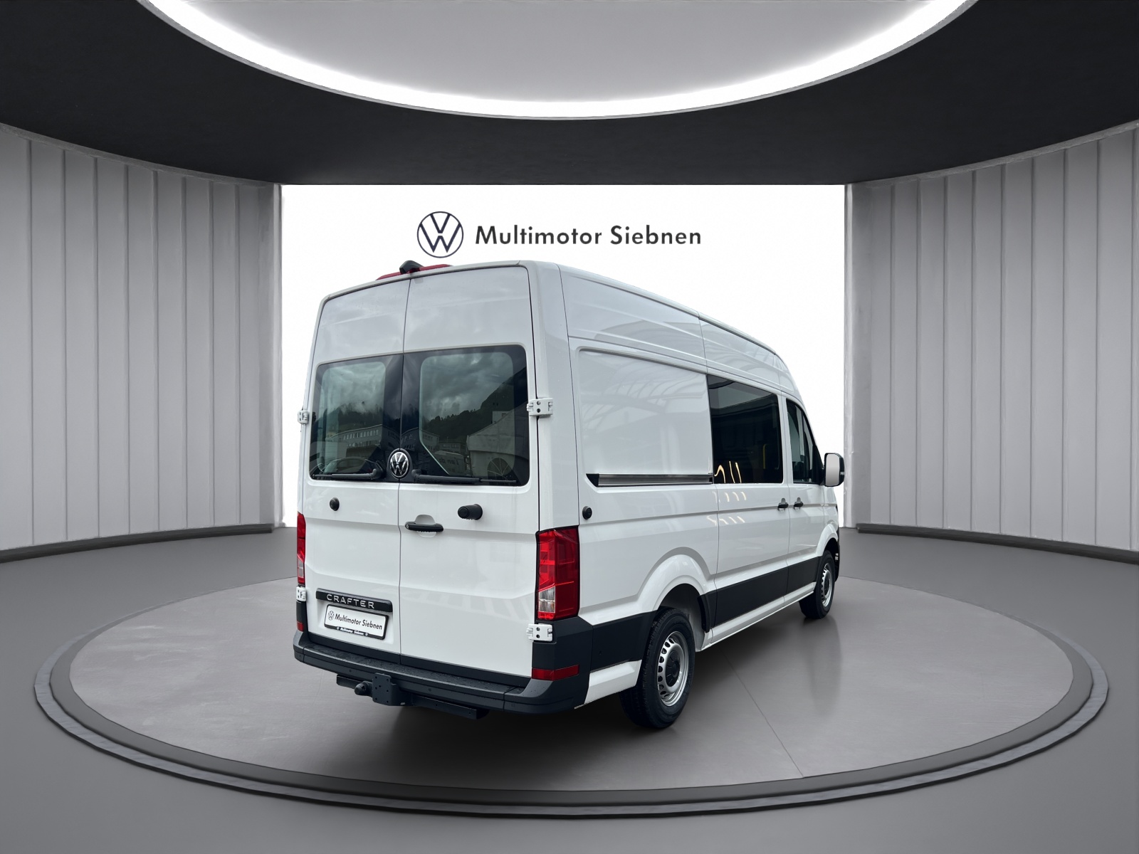 VW Crafter 35 2.0 TDI L3 HD-image-4